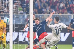 意甲第六轮,米兰伺机而动,那不勒斯,锋芒毕露 意甲第六轮,米兰伺机而动,那不勒斯,锋芒毕露