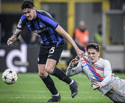 价值1亿！皇马巨星或转投曼联利物浦挖角卡马文加，国米铁闸或来投