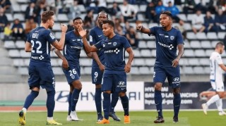 周日017 法甲保级对决：欧塞尔主场续命 巴黎FC客场稳势